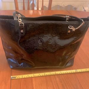 Large Black Michael Kors Pocket Book
